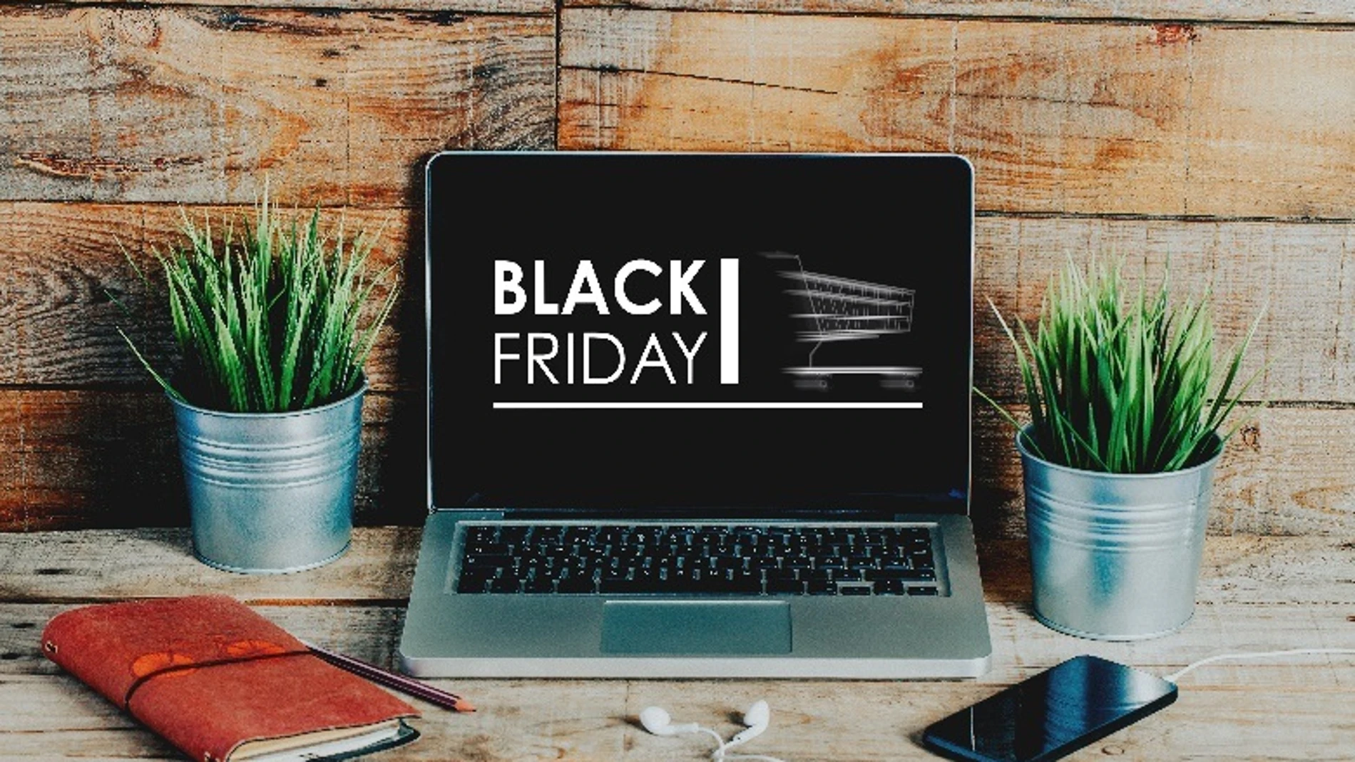 MADRID.-La OCU advierte de que los precios 'online' rebajados en el 'Black Friday' esconden una subida media del 3%