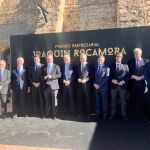 Jose Juan Fornés, director general de supermercados Más y más, ha recibido hoy en Alicante el I Premio Joaquín Rocamora