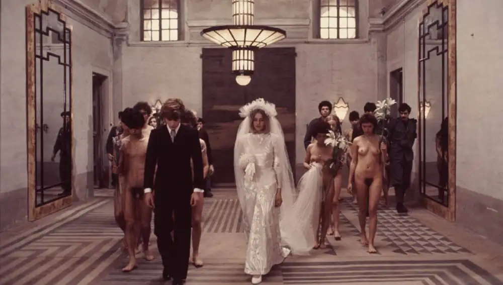 Un fotograma de "Saló o los 120 días de Sodoma", dirigida por Pasolini