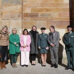 a consejera de Familia e Igualdad de Oportunidades, Isabel Blanco, participa en el acto institucional del Ayuntamiento de Benavente con motivo del Día Internacional de la Eliminación de la Violencia contra la Mujer y en el reconocimiento por el trigésimo quinto aniversario de la incorporación de las mujeres a la Guardia Civil.