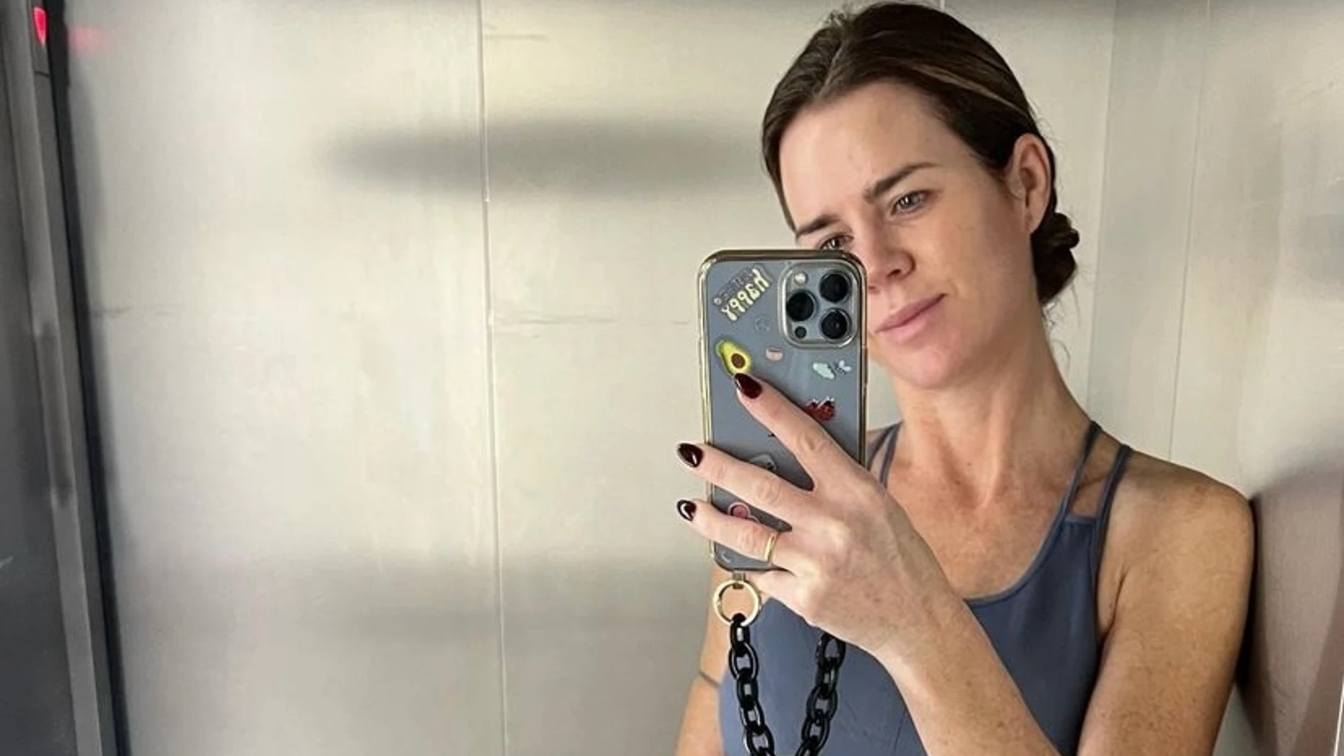 Amelia Bono tiene el look deportivo para tu fin de semana.
