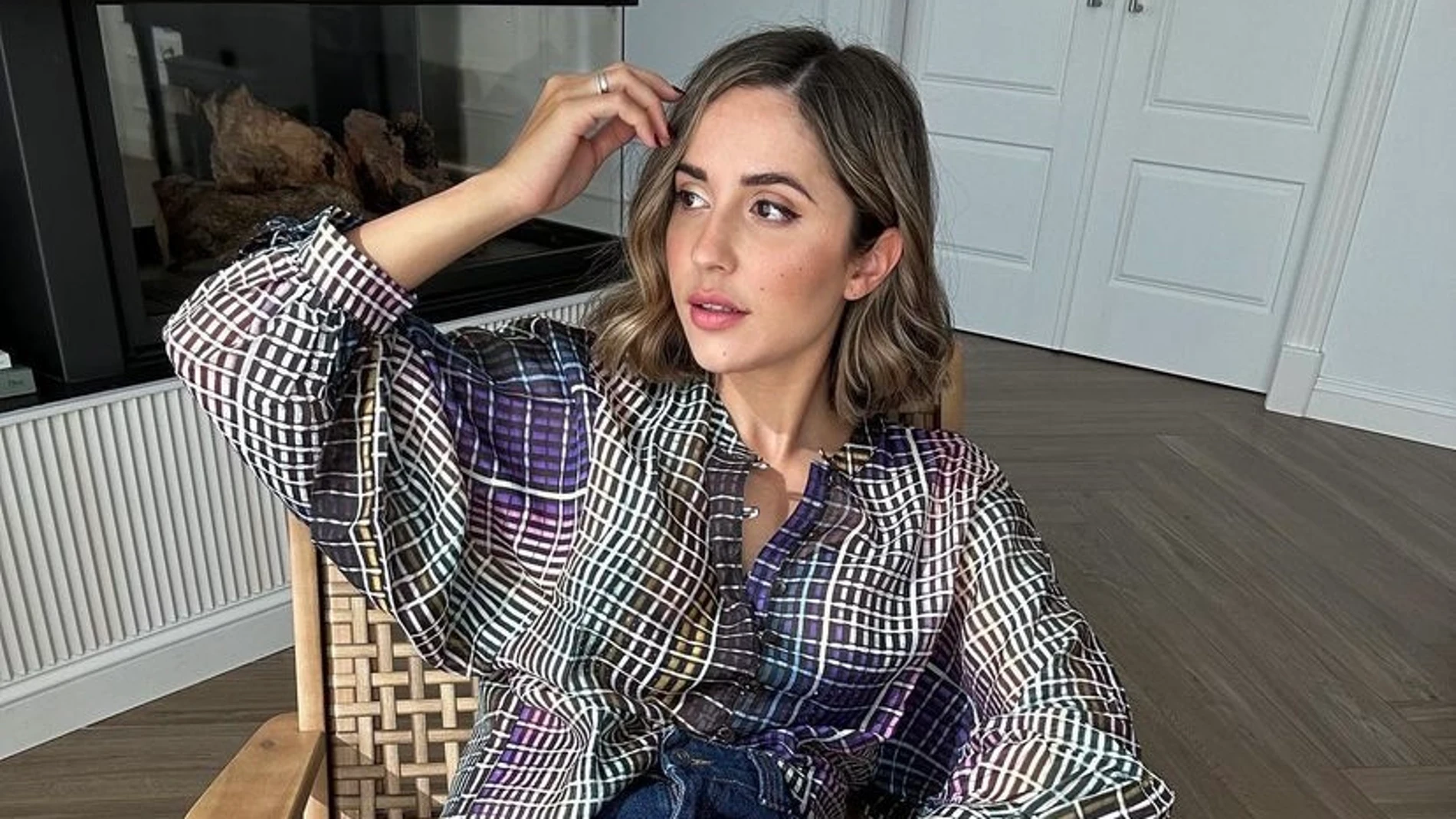 Verónica Díaz tiene el look más romántico para alegrar el invierno.