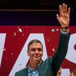 Acto de partido del Psoe en Ifema con la asistencia de Pedro Sanchez y Jose Luis Rodriguez Zapatero para celeb