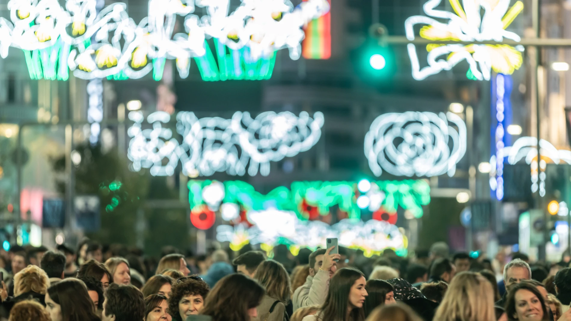 Gran vía el primer de semana tras el encendido de luces de navidad @Gonzalo Pérez Mata