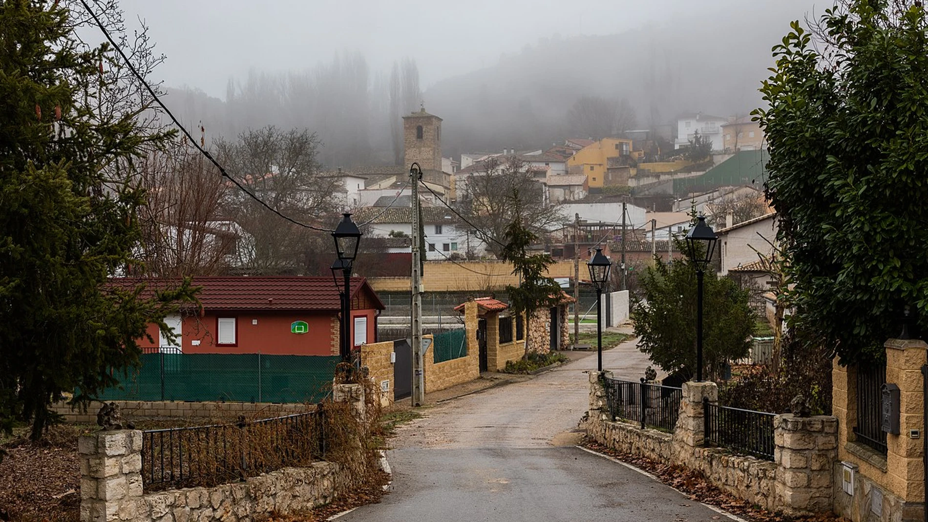 Irueste es un municipio y localidad española de la provincia de Guadalajara