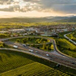 Abertis gestiona la construcción, desarrollo y mantenimiento de autopistas en todo el mundo