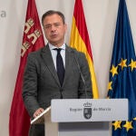 El consejero de Presidencia de la Comunidad de Murcia, Marcos Ortuño, informa tras la reunión de Lopez Miras con la alcaldesa de Cartagena