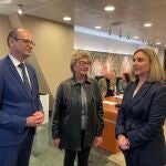 Los consejeros Conchita Ruiz y Víctor Marín participaron en la Comisión Especial de Estudio de Lucha contra la Pobreza y la Exclusión Social de la Asamblea Regional
