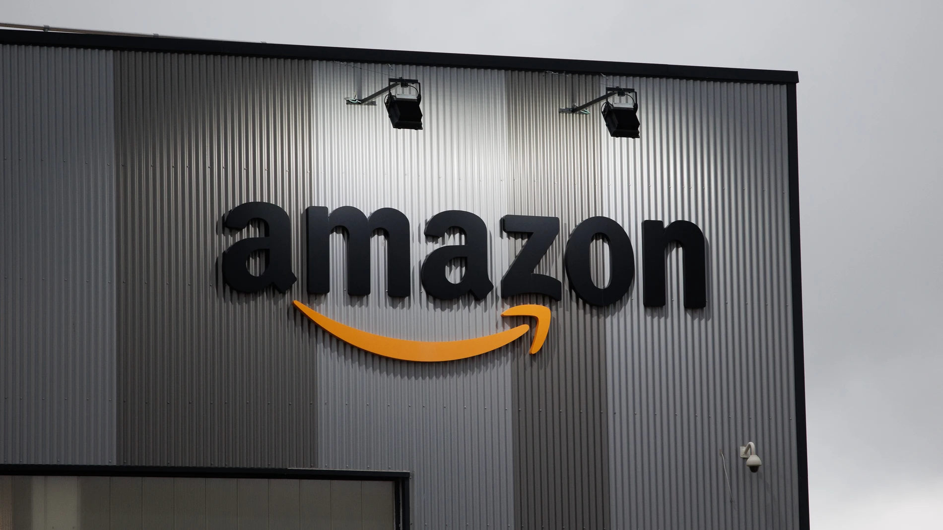 Economía.- Amazon cifra en menos del 5% el seguimiento de los paros en sus centros durante durante el 'Cyber Monday'