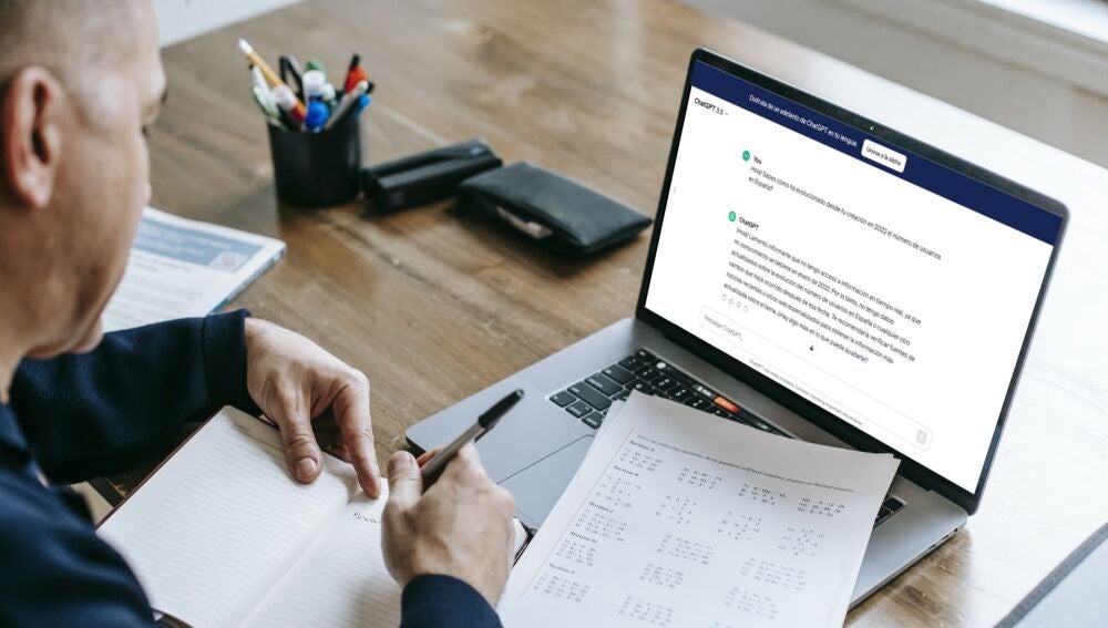ChatGPT crece en España: el número de usuarios se triplica en solo un año