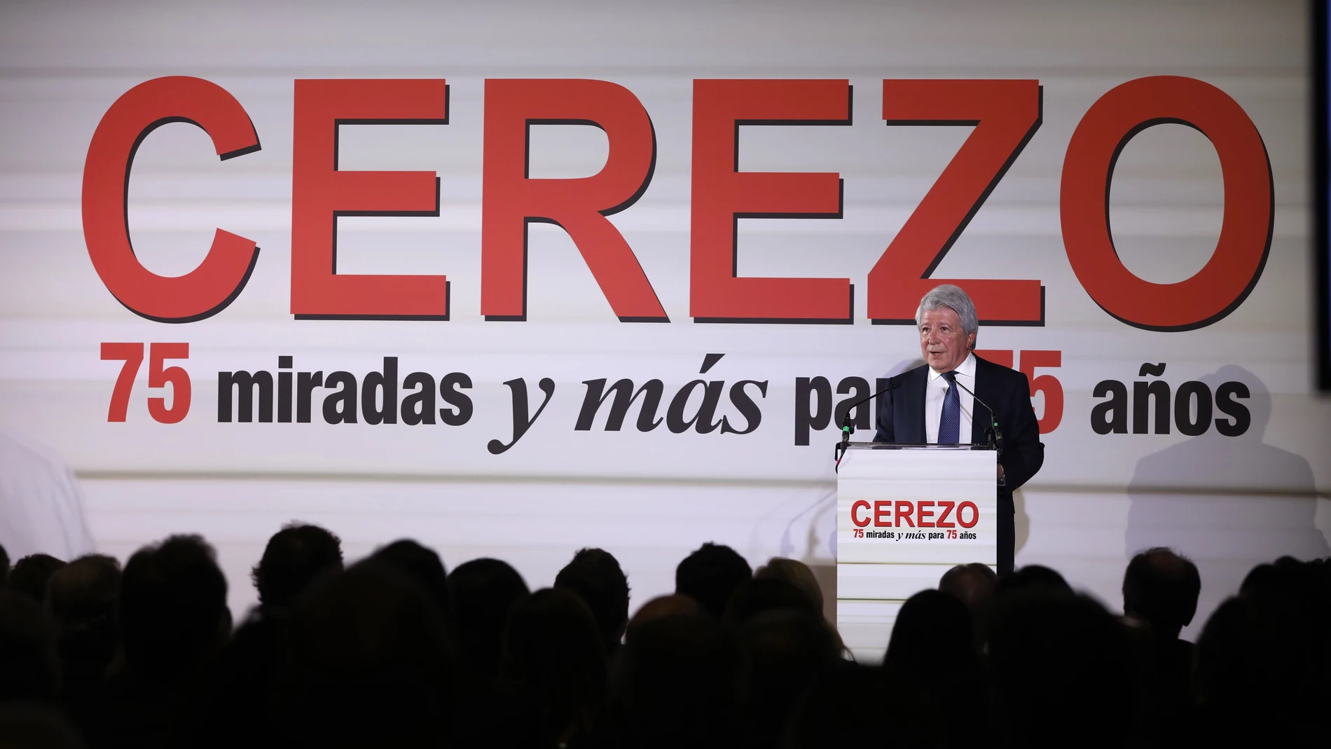 Homenaje presentacion del libro de Enrique Cerezo. © Jesús G. Feria.