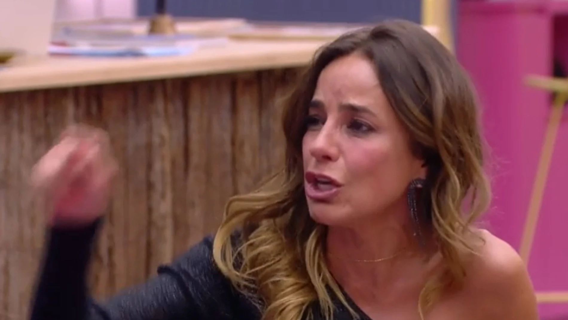Carmen Alcayde estalla en 'GH VIP 8'