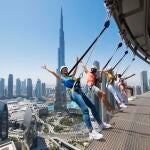 The Edge Walk, uno de los mayores atractivos de Dubái para los más aventureros
