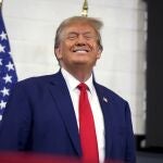 Donald Trump promete que, de volver a la Casa Blanca y ser elegido como presidente de Estados Unidos, deportará a un millón de inmigrantes. Una medida estrella que generado polémica y críticas