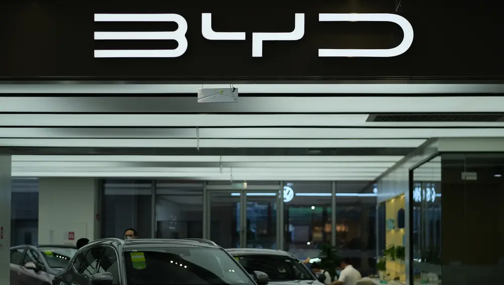 Tienda de vehículos eléctricos BYD.