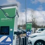 Atlante punto carga de coches eléctricos