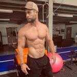 Chris Hemsworth 