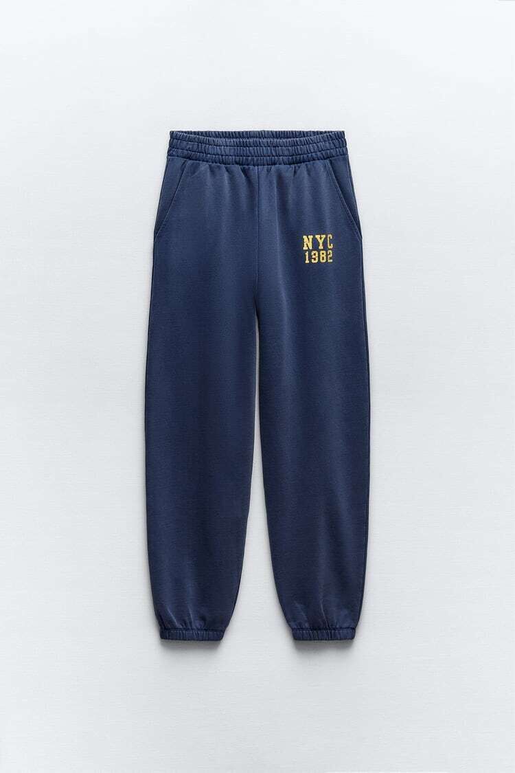 pantalón felpa.