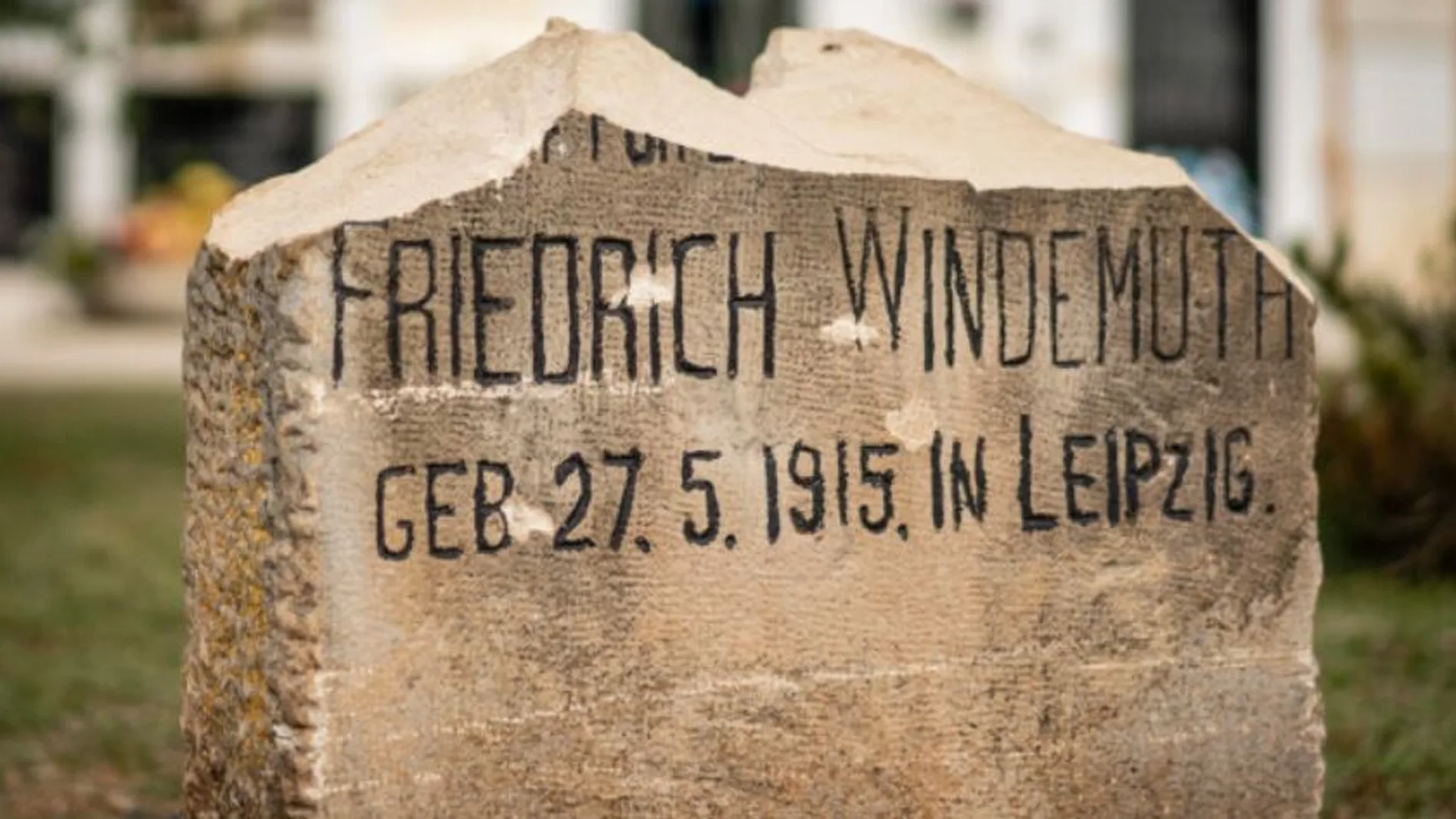 La lápida de Friedrich Windemuth