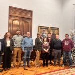 La presidenta de la Diputación de Palencia, Ángeles Armisén, tras reunirse con los alcaldes de Támara de Campos, María Concha Gallardo, y de Santoyo, César Javier Pérez