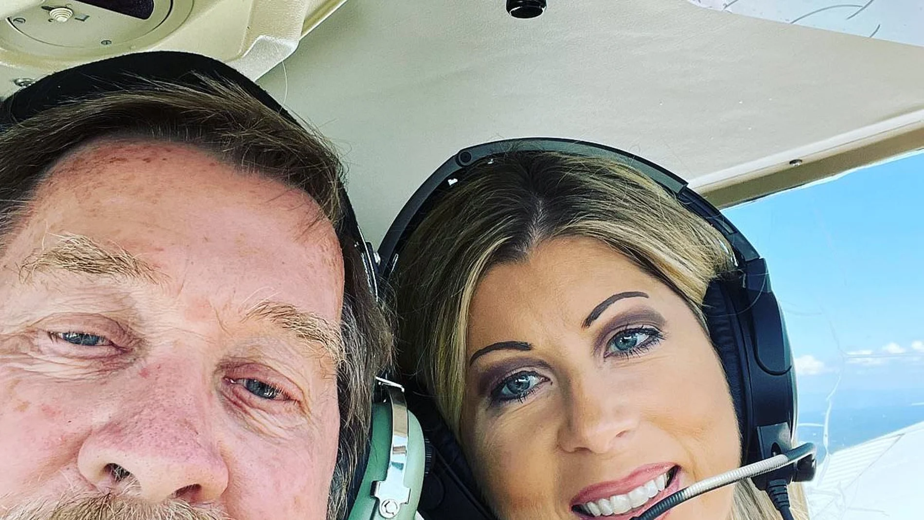 Muere una youtuber estadounidense en un accidente de avioneta