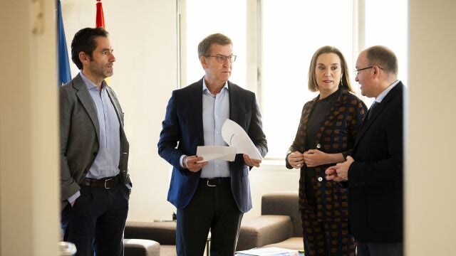 El presidente del PP Alberto Nuñez Feijóo, la secretaria general del PP Cuca Gamarra, el portavoz del PP Borja Sémper, y el portavoz del PP en el Congreso de los Diputados, Miguel Tellado, durante la reunión del Comité de Dirección del PP este lunes en Madrid- 