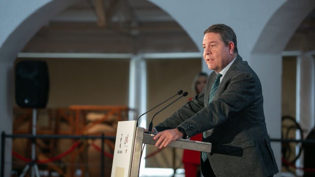 Emiliano García-Page, presidente de Castilla-La Mancha, durante la presentación de la Estrategia de Economía Social de la región 