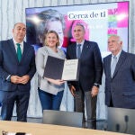 Miguel Ángel de Vicente, Isabel Blanco, José Mazaría y Jaime Izquierdo durante la firma del convenio