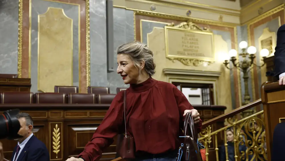 Yolanda Díaz con su look en el Congreso.