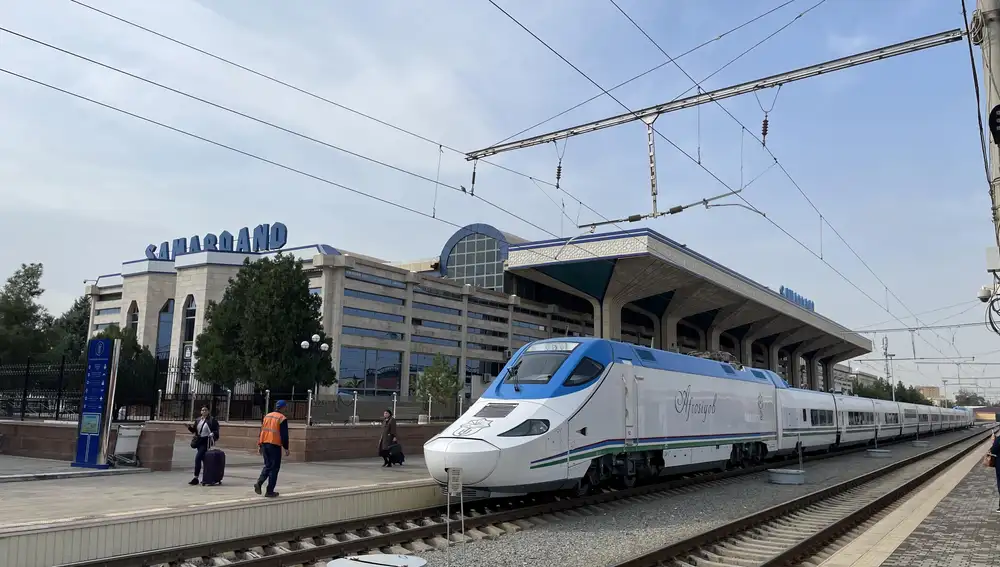 Estación de tren de alta velocidad de Samarcanda