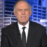 Pedro Piqueras visiblemente emocionado