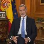 El Rey Felipe VI ofrece su tradicional discurso de Nochebuena desde Zarzuela, en Madrid (España) a 24 de diciembre de 2023.