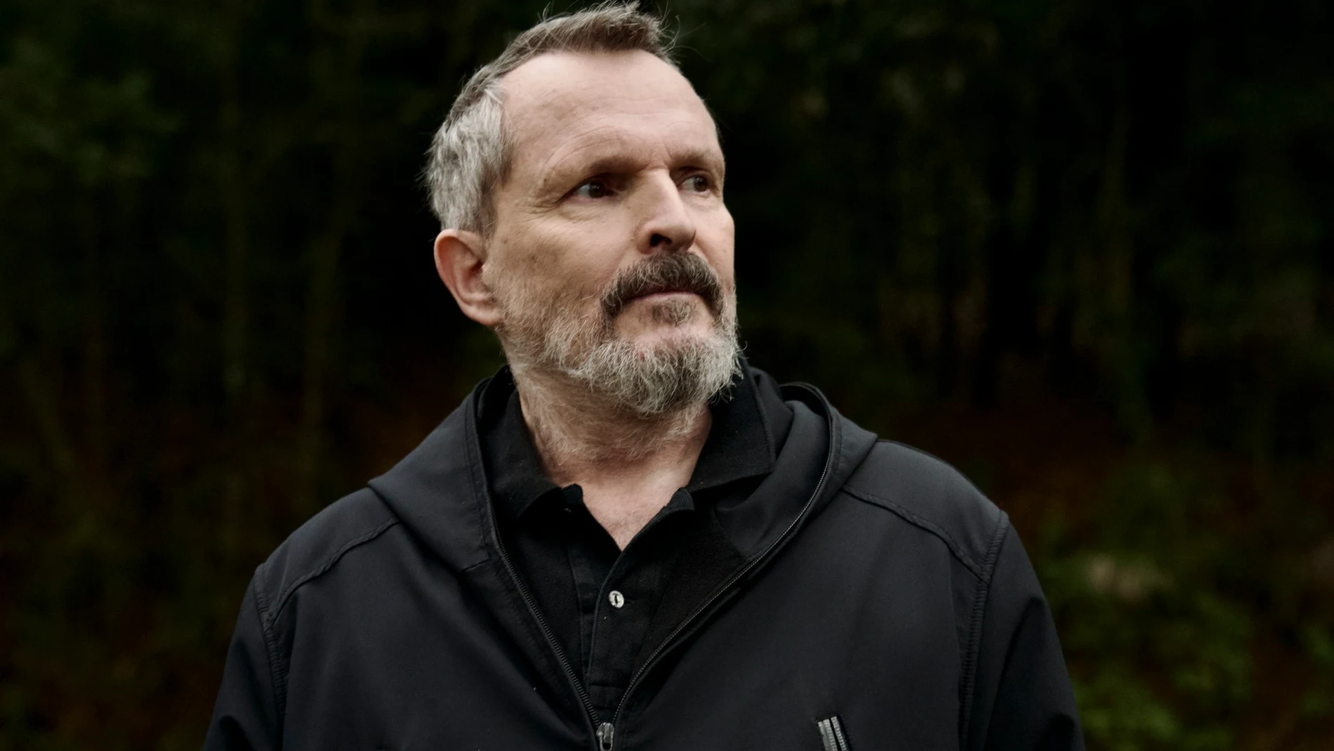 MADRID 24/12/2023.- Miguel Bosé ha regresado a escena en 2023 con intención de quedarse en un ejercicio de regeneración que se ha plasmado en un documental, una serie y su participación en un programa musical, además del anuncio de un nuevo disco para 2024, una gira y un musical. EFE/ Movistar Plus+ **SOLO USO EDITORIAL / SOLO DISPONIBLE PARA ILUSTRAR LA NOTICIA QUE ACOMPAÑA (CRÉDITO OBLIGATORIO)**