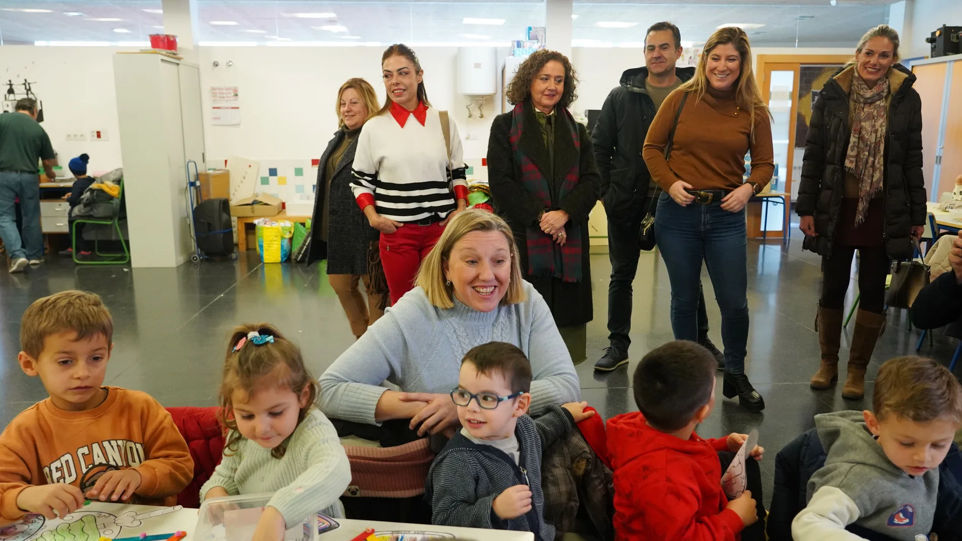 La vicepresidenta Isabel Blanco visita un colegio de La Cistérniga, en Valladolid, para ver el desarrollo del Programa Conciliamos