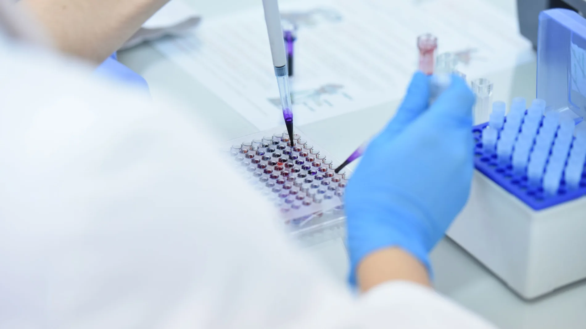 En 2023, se ha percibido la mayor subida salarial en puestos relacionados con Healthcare & Life Science