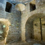 ¿Dónde está el único baptisterio romano que se conserva en España?