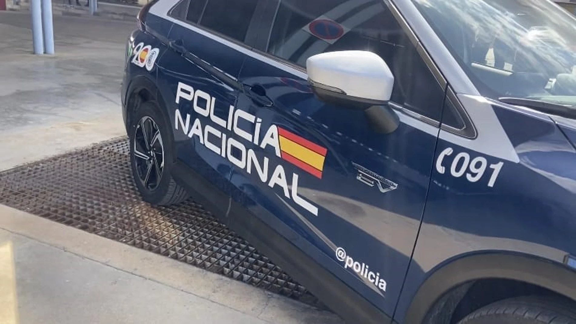 Detenida una madre y sus dos hijos en San Fernando (Cádiz) por estafar más de 250.000 euros a través de Internet