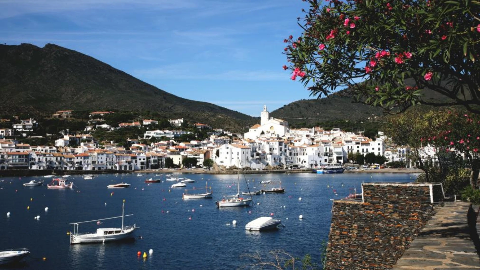 Descubre el pueblo de España que ha cautivado a la prensa inglesa