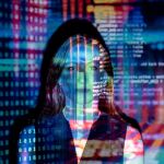Varios expertos analizan nuevas innovaciones tecnológicas.