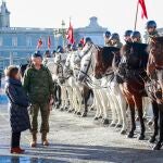 Robles alaba "la dedicaci&oacute;n, el rigor y la profesionalidad" de la Guardia Real en la v&iacute;spera de la Pascua Militar