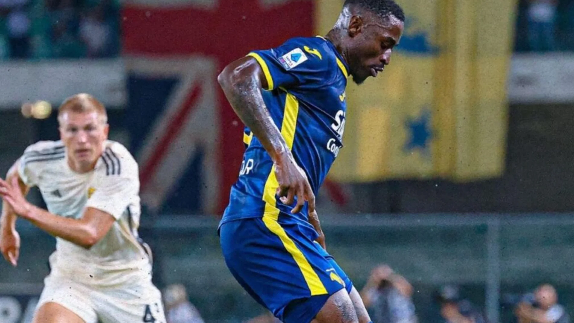 Martin Hongla con el Hellas Verona