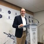 El portavoz del equipo de Gobierno del Ayuntamiento de Ciudad Real, Guillermo Arroyo, en rueda de prensa
