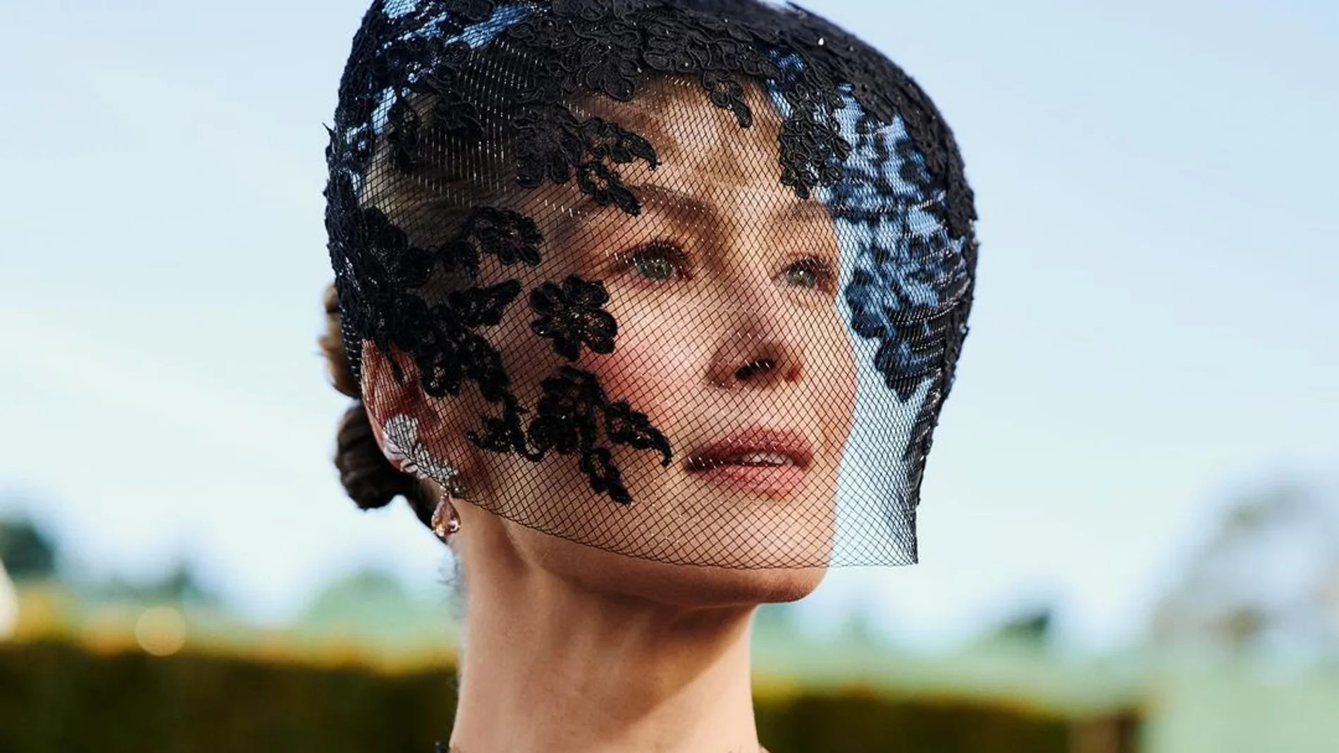 Rosamund Pike en los Globos de Oro.