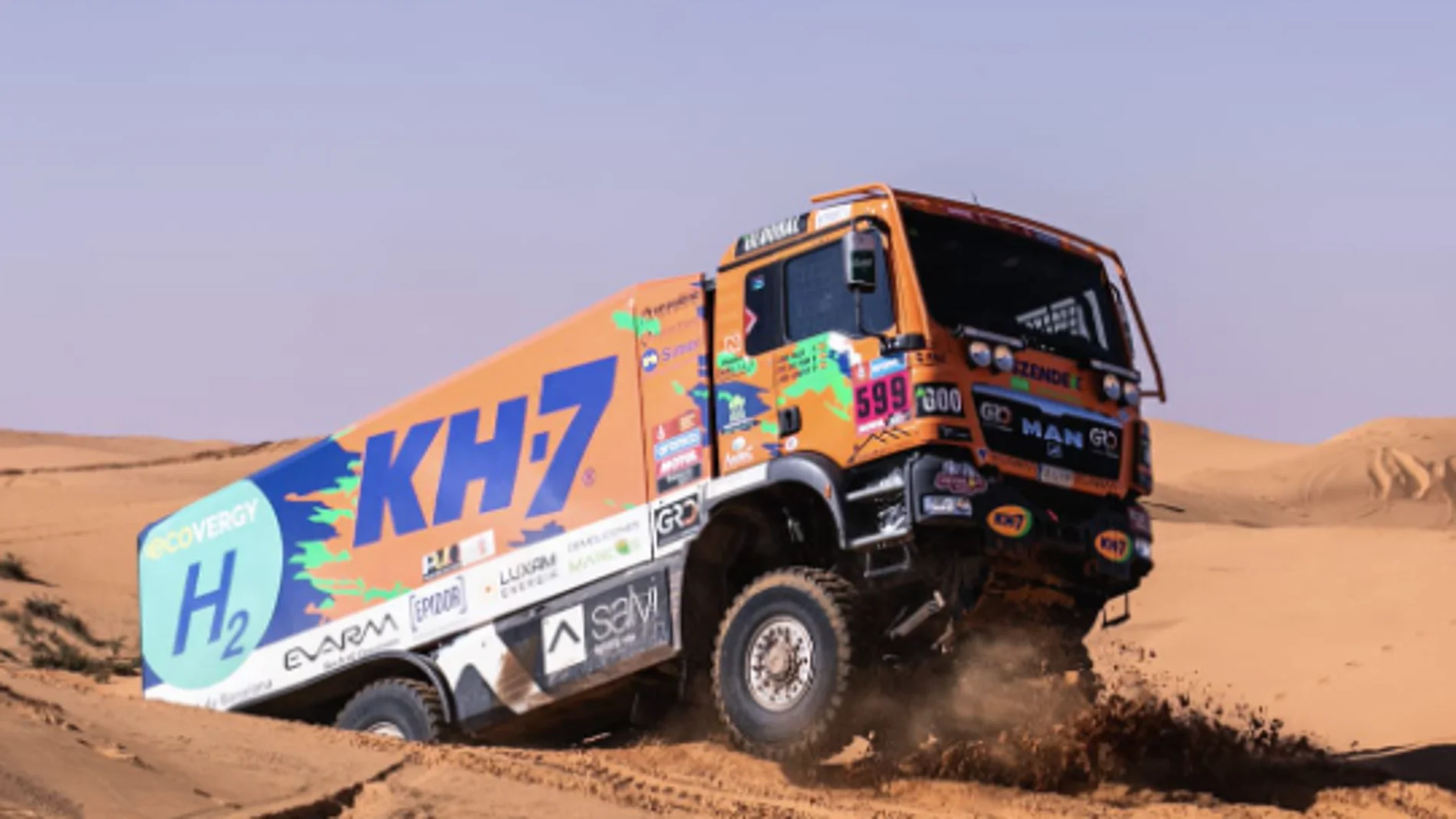 KH-7 ECOVERGY, el equipo pionero del Dakar