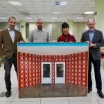 (I a D) Javier Hontoria, Carlos Delgado, Damaris Pan y Jesu?s Posadas en la presentación de la obra ganadora de la XXIV edición del Certamen de Pintura ACOR, de Alberto David Fernández Hurtado