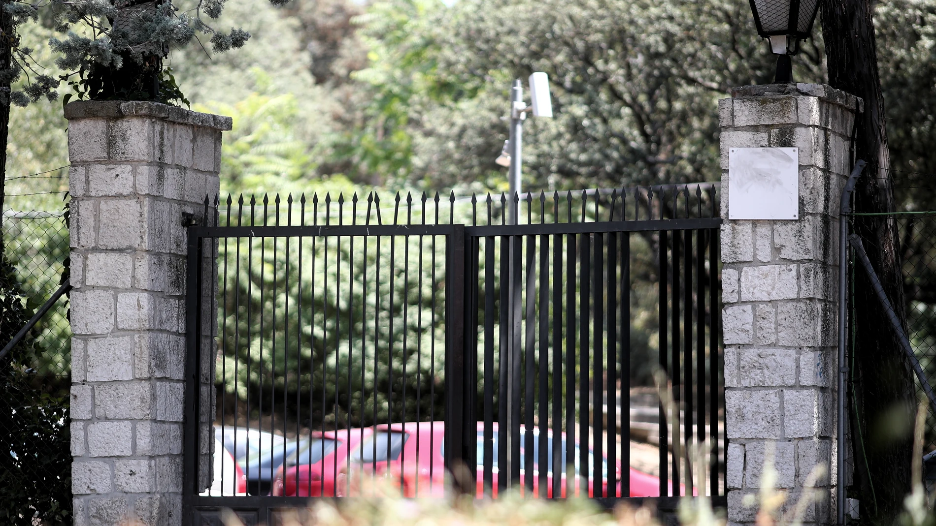 MADRID.-Comunidad mantendrá el centro de menores de la Casa de Campo ante la crisis migratoria y el incendio del de Hortaleza