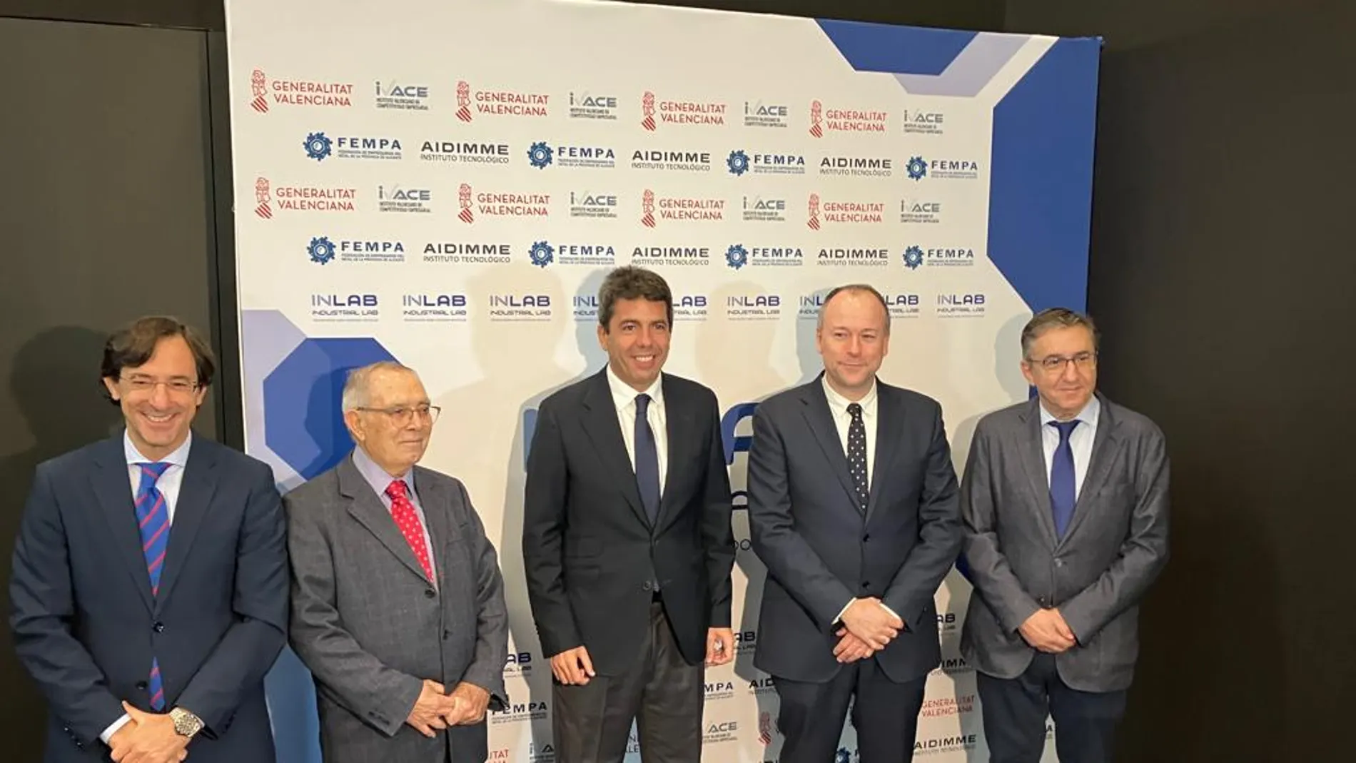 Carlos Mazón ha asistido hoy a la inauguración del nuevo espacio Lab 5.0 de Fempa en Alicante.