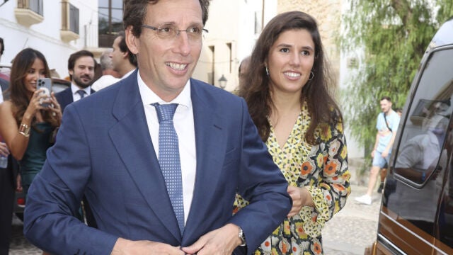 José Luis Martínez-Almeida se casará vestido por el sastre de la princesa  Leonor