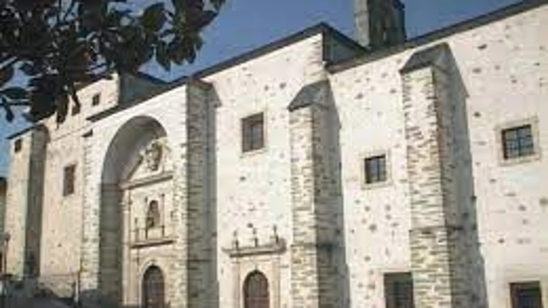 Exterior del Monasterio de La Anunciada de Villafranca del Bierzo
