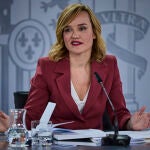La ministra de Educación y portavoz del Gobierno, Pilar Alegría durante la rueda de prensa tras el Consejo de 